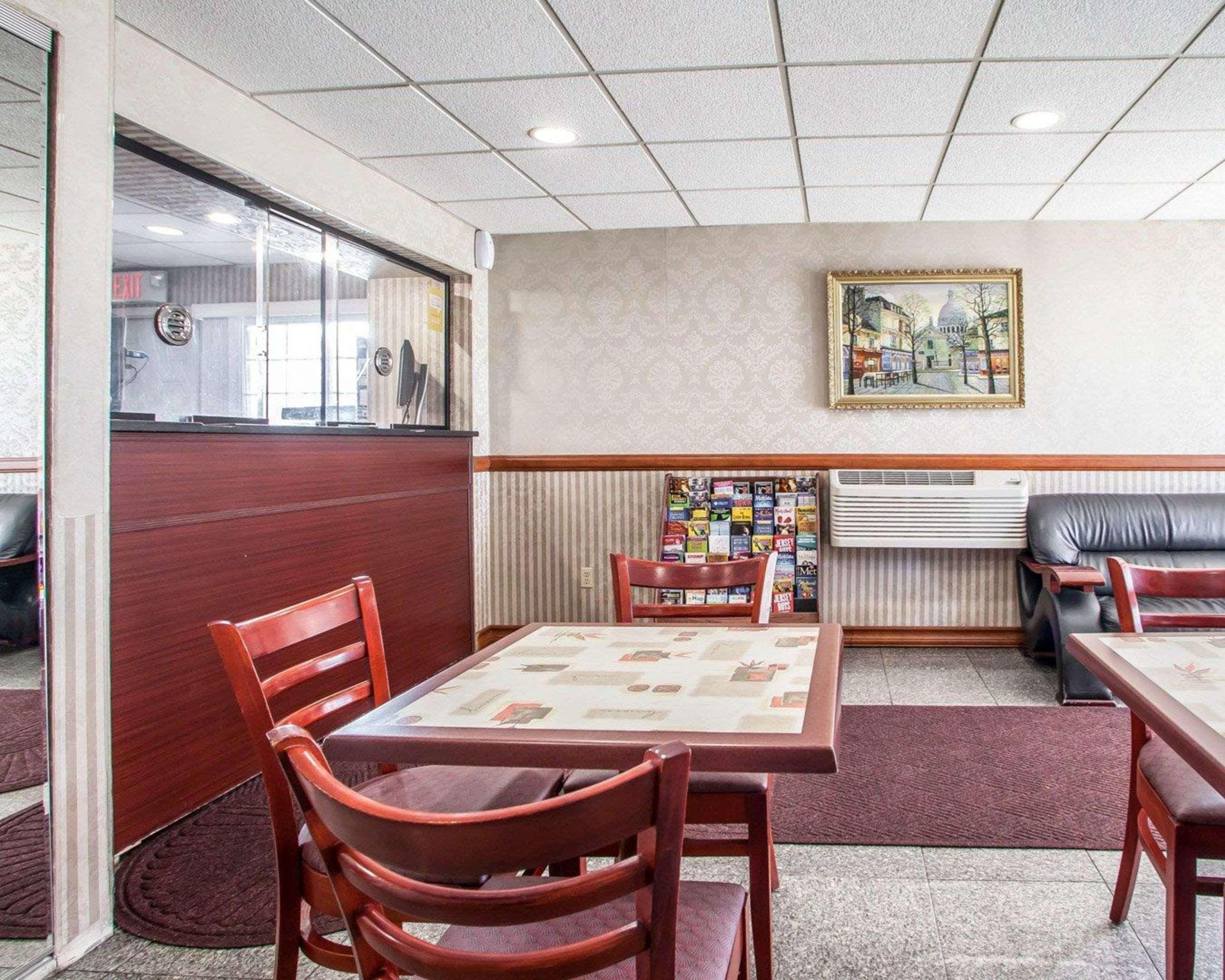 Rodeway Inn Jersey City Ngoại thất bức ảnh
