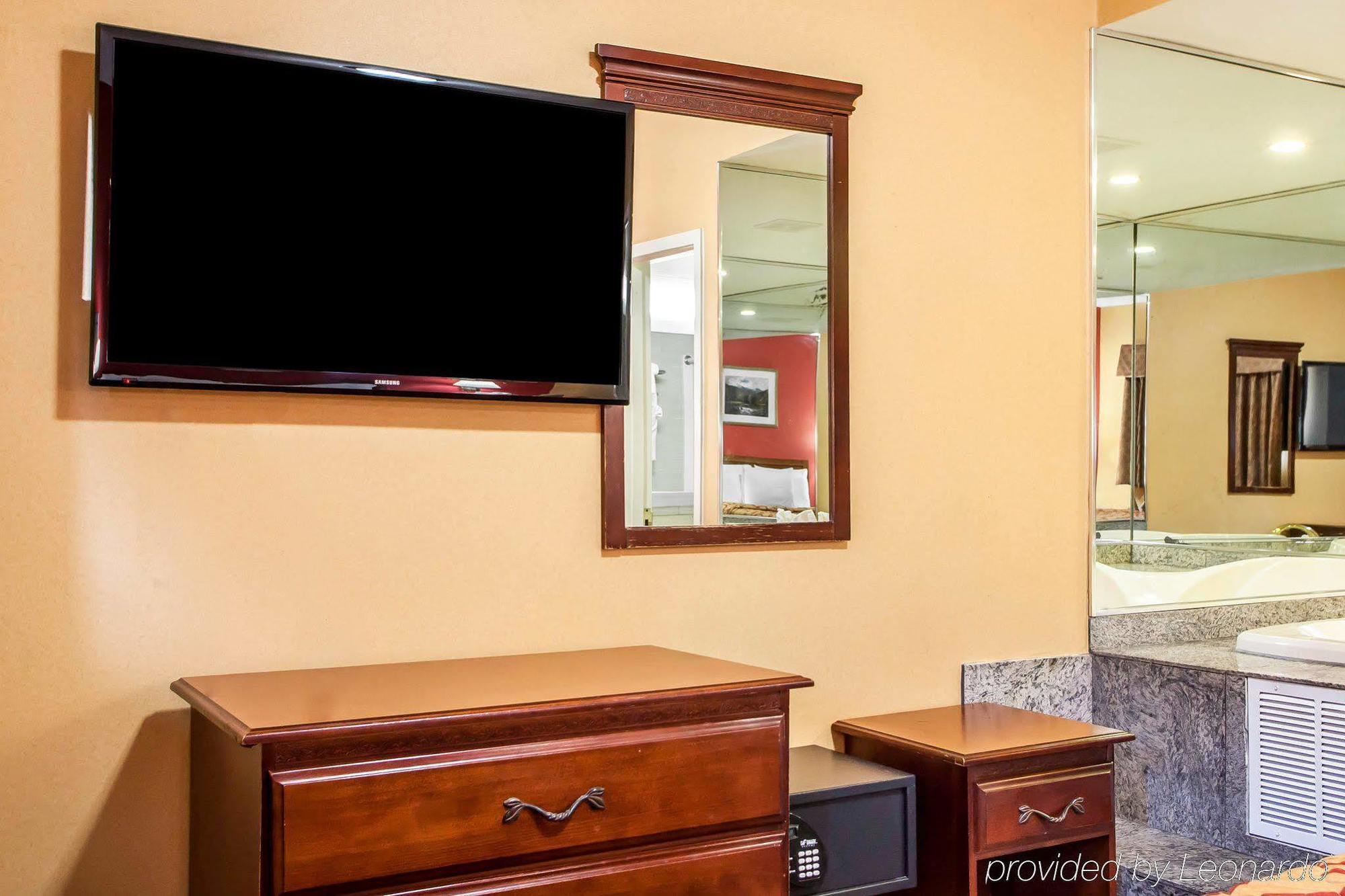 Rodeway Inn Jersey City Ngoại thất bức ảnh